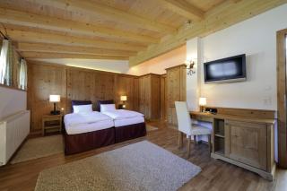 Hotel Garni Albona - Sankt Anton am Arlberg - 2