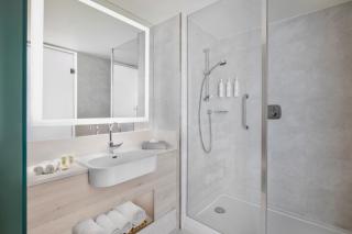Courtyard by Marriott Batumi - Batumi - 7