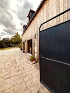 La Cour Verte : Chaleureuse grange réhabilitée - Montépilloy - 8
