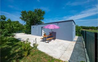 1 Bedroom Lovely Home In Pula - Pula - 3