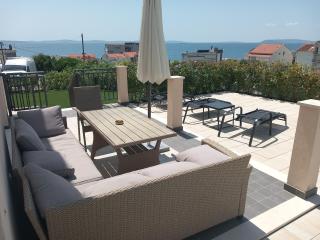 Magi House with pool - Podstrana - 9