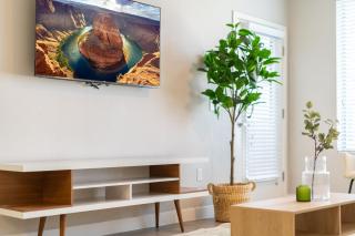 Nature's Retreat - Rooftop Pool, Lounge & Hot Tub! - Tempe - 9