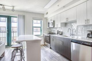 Logan Circle 1BR w Gym WD Pool nr bars WDC-484 - Washington - 5