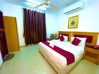 Savoy Inn Hotel Apartments - 2