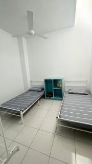 Homestay Near Plaza Tol Bandar Ainsdale - Labu - 2