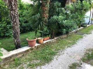 FREE Parking, Wifi, Aircool, Terrace, Living & Bedroom - Lovran - 2