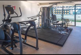 Modern Spacious City Pad with Rooftop Pool and Gym - Sídney - 9