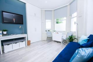 SoBo Studio 1- by Brighton Holiday Lets - Brighton & Hove - 0