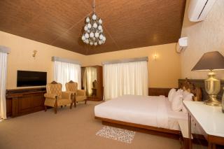 Urmilaa Green County Resort 35 KM From Kolhapur - 6