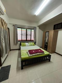 Pimravee Apartment (Yaek 8) - Ban Song Krathiam - 1