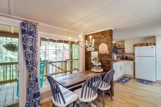 Edgemont Waterfront Cabin Rental with Beach Access! - Fairfield Bay - 4