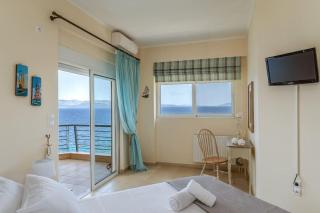 Seascape 3 Bedroom House - Schinias - 3