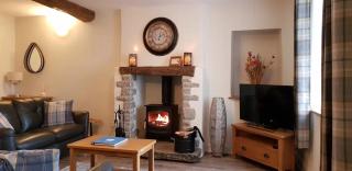 The Beautiful Bobbin - Premium Cottage with views, local walks, wood burner & pubs - 7