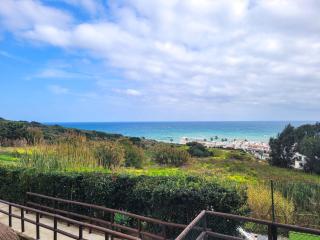 Luxury 2 bedrooms apt with seaview Blue Suite 4104 - 4