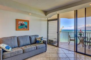 One-Bedroom Apartment - Kahana - 2