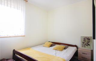 Cozy Home In Morag With Lake View - 9