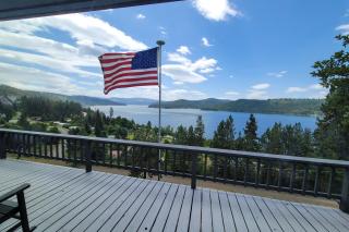 Coeur d'Alene Cottage - Harrison - 9