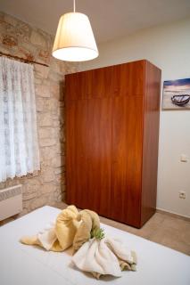 Jordan's Stone House - Siviri - 1
