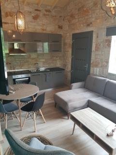 Kastro Stone House II - Skala Potamias - 4