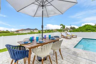 Brand New Home, Heated Pool, Sleeps 8 - Villa Kayo Kosta - Roelens Vacations - Cape Coral - 6