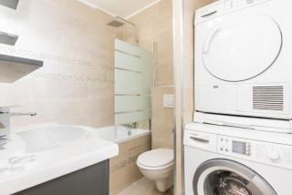 Apartment with balcony next to Buttes Chaumonts - París - 6