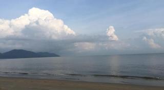 By The Sea Luxury Beachfront Resort 223 - Batu Ferringhi - 8