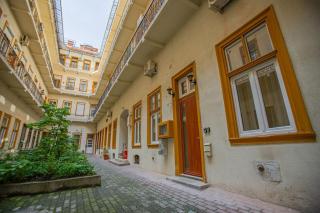 Cute gallery flat in Dob str, Mars - Budapest - 3
