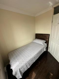 Single comfortable room - Londra - 6