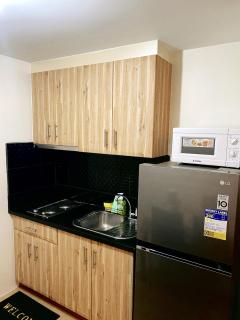 Tropical Home with Netflix near NAIA Terminal 3 - 2