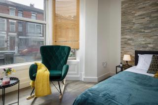 Seaside Suite 1 - Beautiful Long Stay Studio on Lord Street - 7