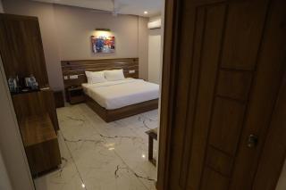 PUTHUR RESIDENCY HOTELS PVT LTD - 8