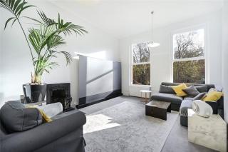 Luxury 2-bedroom Apartment in Prime South Kensington - 0