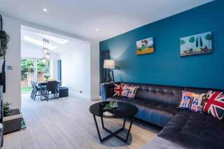 Sandileigh House by YourStays - Luxurious 3 Bedroom House in Altrincham - Altrincham - 4