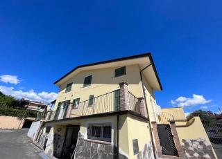 Casa Valentina, casa intera vicino al mare - Carrara - 0