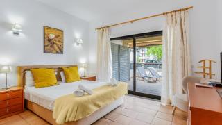Wonderful Flat W/ Big Patio by LovelyStay - Lagos - 9