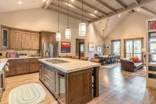 Tamarack Terrace - 4