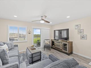Holiday Surf and Racquet Unit 103 - Destin - 9