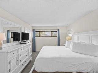 Holiday Surf and Racquet Unit 106 - Destin - 7
