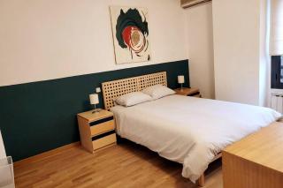 Apartamento de 2 habitaciones con baño privado - 0