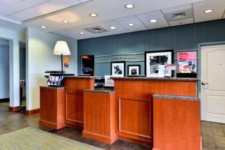 Hampton Inn Ellsworth - Ellsworth - 8