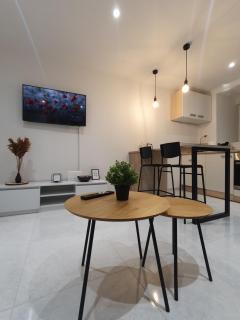 Vacation Liberation Apartment - 6