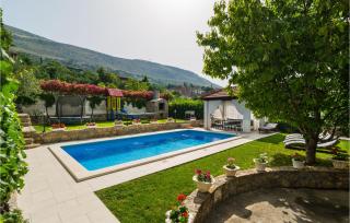 Three-Bedroom Apartment In Srinjine - Srinjine - 1