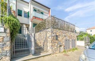 2 Bedroom Stunning Home In Vado Ligure - Vado Ligure - 0