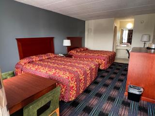 Royal Inn Motel-Charlottesville - Charlottesville - 3