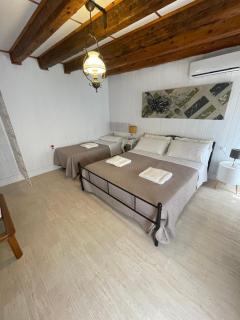 KING'S GARDEN - Venice - 1