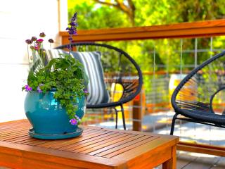 Private Wine Country-River Bungalow! Sunny Treetop Views - Pets Stay Free - Forestville - 5