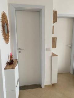 The Flip-Flop Apartment - 5