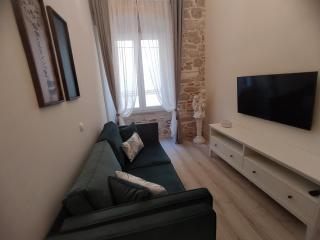 Apartments with WiFi Zadar - 21515 - 9