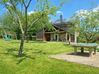 Bedecked Holiday Home in Vielsalm with Sauna - Vielsalm - 4