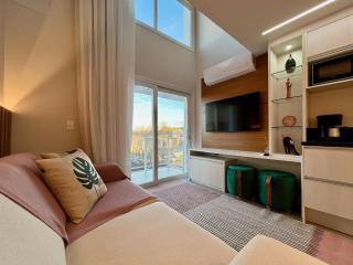 Maravilhoso Loft 235 1 Suíte Centro by Achei - Canela - 1